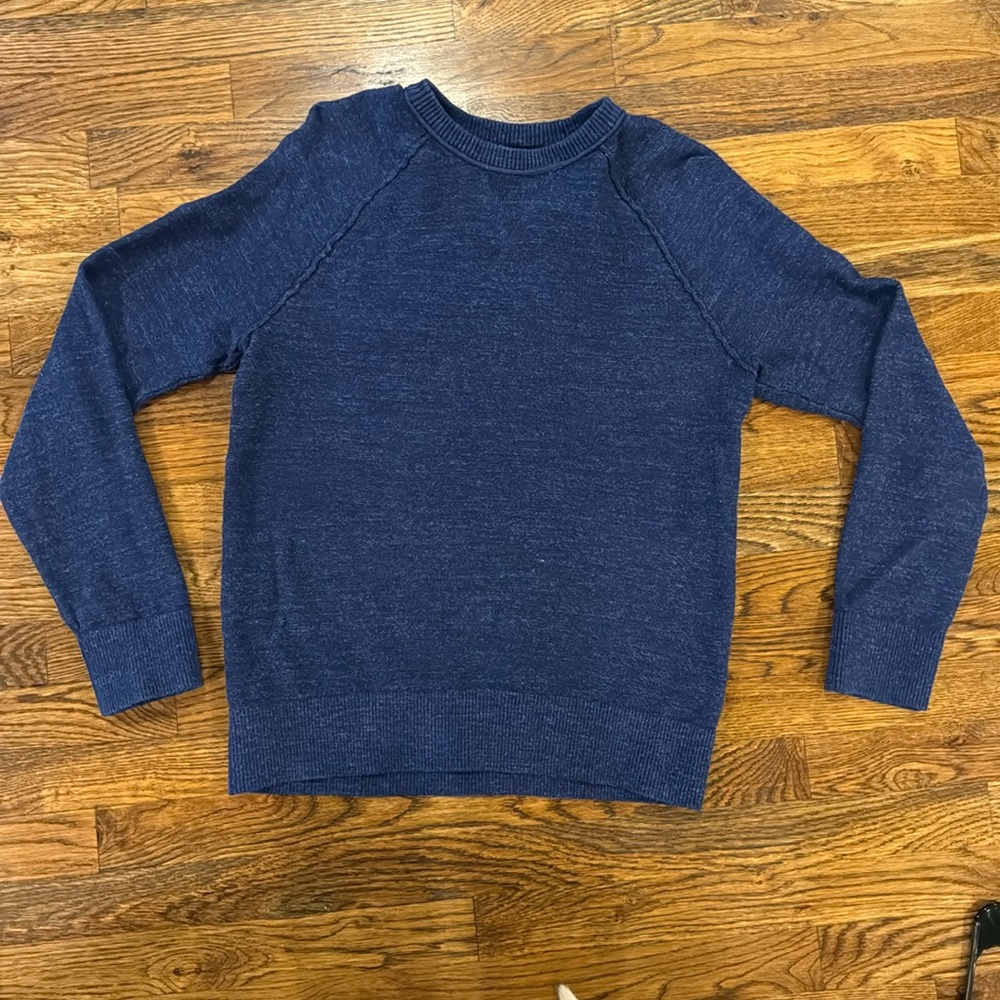 Men’s Navy Blue Gap Sweater